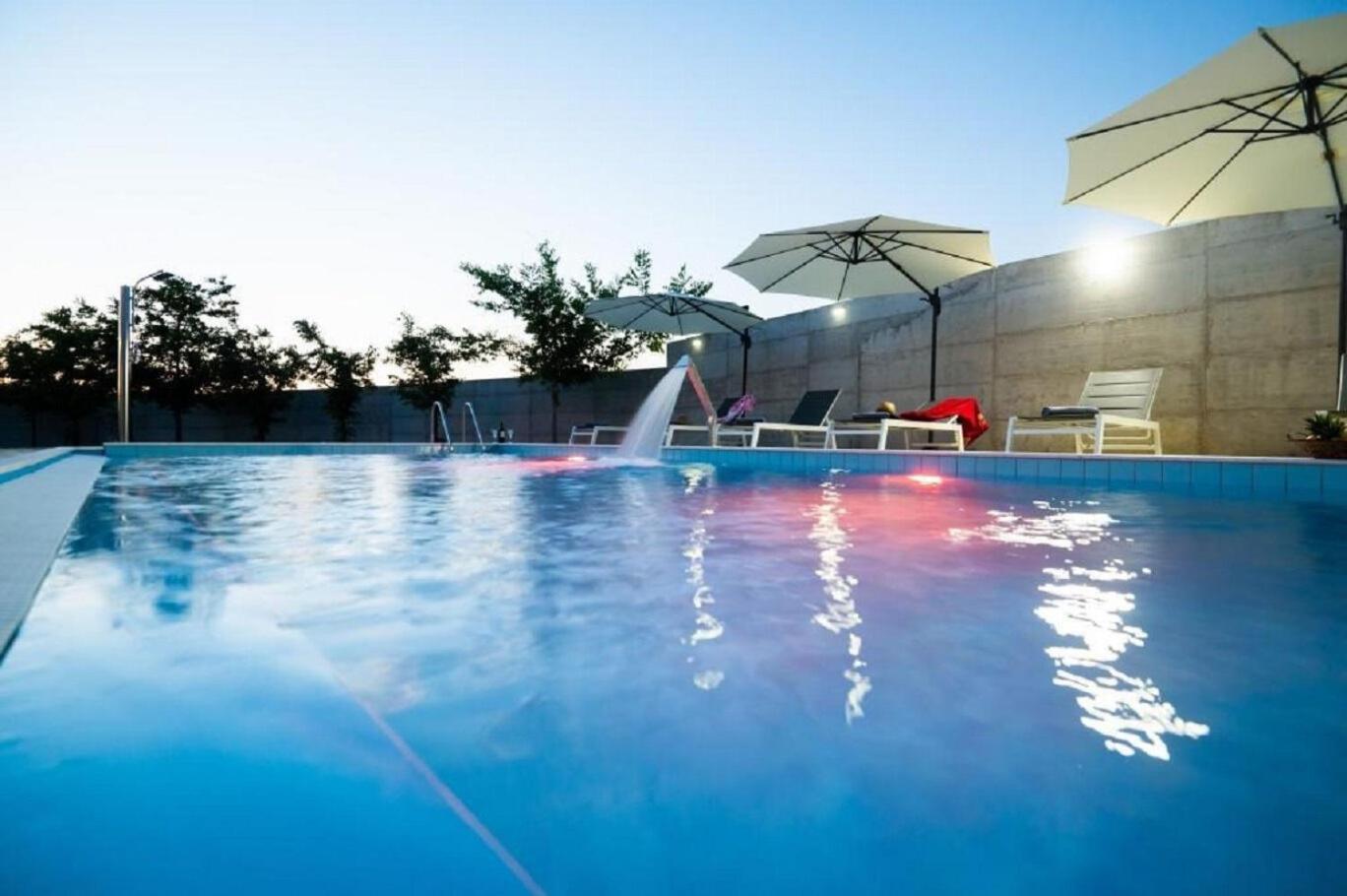 Apartments Armitage Privlaka  Exterior foto